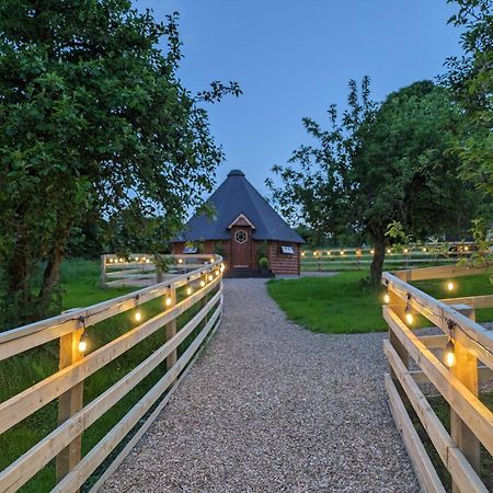 Apple Blossom Glamping Kilkenny Exterior photo